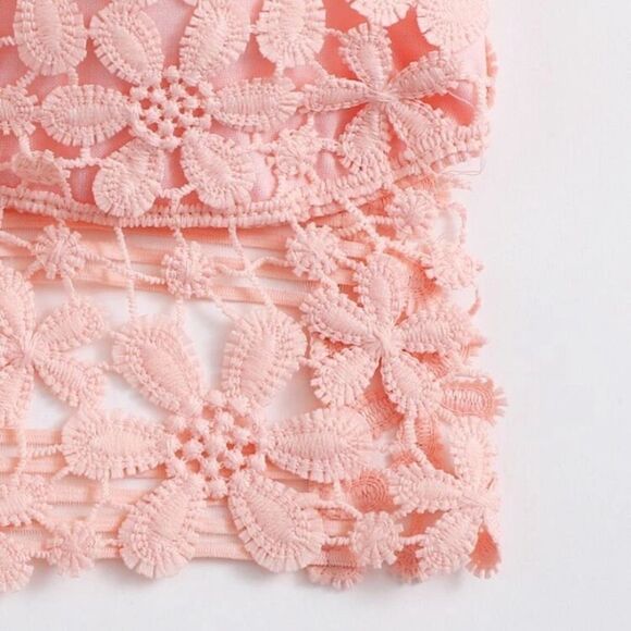 NEW!
Pink Daisy Flower Crochet Lace Bralette - Picture 5 of 7